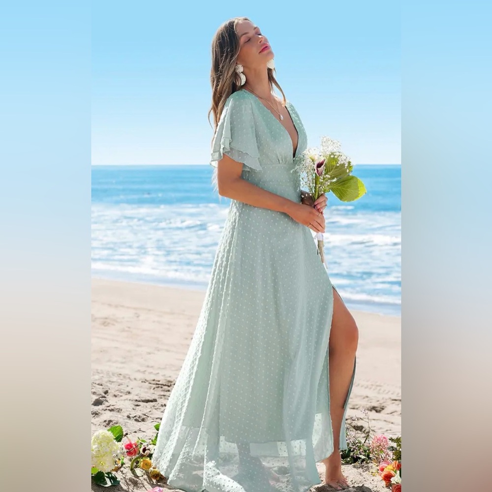 Women’s Mint Green V-Neck Maxi Dress with Short Sleeves